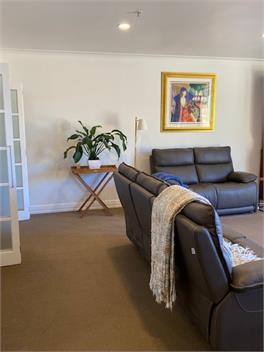 Village Apartment - Cafes - Beach & Pool!! -North Shore - Auckland