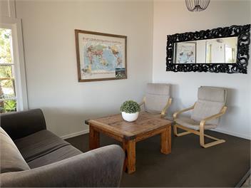 Stationhouse Lodge - Moana