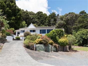 Central Spacious Family House (Bachcare) - Paihia