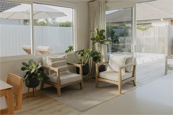 Papamoa Beach Retreat with Pool - Papamoa