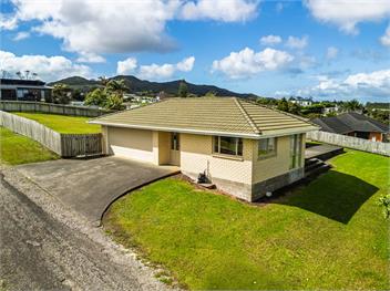 Bay Heights Bach (Bachcare) - Kaitaia