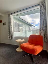 Cable Bay Moana View House -