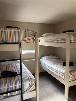 Arrowsmith Lodge - 