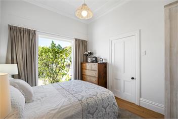 Hibiscus Cottage -