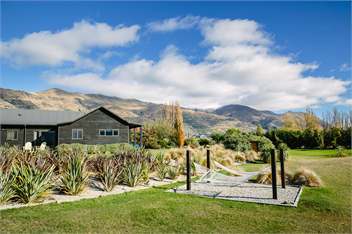 Mountain Range Lodge - Wanaka