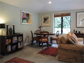 Rose Cottage at The Elms - Christchurch