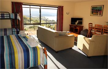 Beau Vista Pohara studio with views to die for! - Takaka