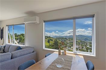 Tipi Haere Holiday Home - Britannia Heights