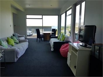 Langs Beach Stunning Ocean Views - Langs Beach