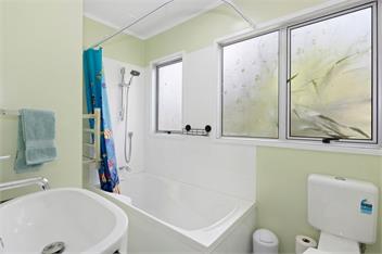Tahuna Family Escape (Bachcare) - Paihia
