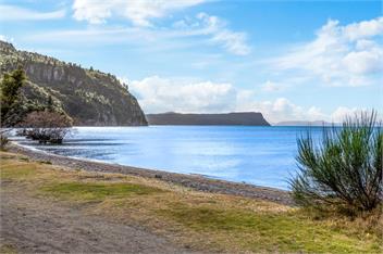 Lakefront Gem (Bachcare) - Kuratau
