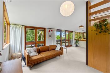 Treetop Sanctuary (Bachcare) - Auckland