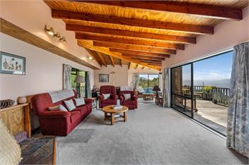 Pukawa Paradise (Bachcare) - Lake Taupo