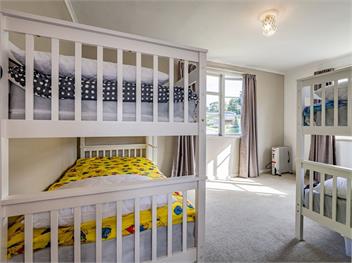 Drasko's Den (Bachcare) - Ohakune