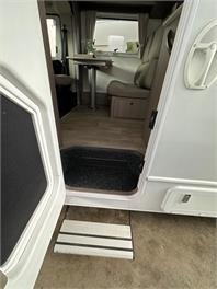 RV Space With Comfy Bed in Country Location - Hastings