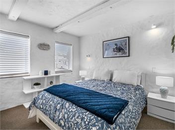 Poolside Waterfront (Bachcare) - Orewa