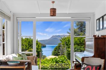 Kiwiana Bach (Bachcare) - Lake Tarawera