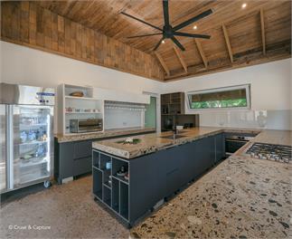 Beach Villa Fiji, Chef service available. - Coral Coast