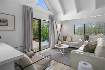 Relax on Williamson - Whangamata - Whangamata
