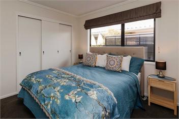 Strandon Coastal Townhouse (Bachcare) - New Plymouth