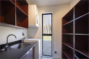 Dalefield Hideaway | Hot Tub & Mountain Views - 