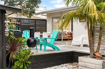 Slice of Paradise (Bachcare) - 