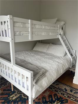 Hibiscus Cottage -