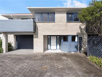 A TIME TO UNWIND IN WHANGAMATA-115B BARBARA AVENUE WHANGAMATA -