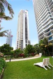 Chevron Renaissance - surfers paradise