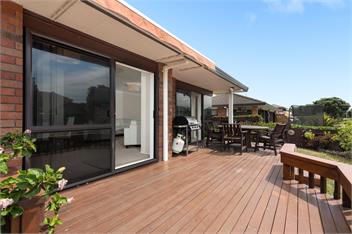 Vitamin Sea at the beach - Tauranga