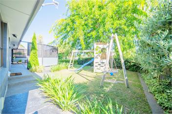 #1 GROUP STAY ON AIRBNB CHCH, TOP LOCATION, BEST VALUE+++❤️❤️❤️ SLEEPS 12 - Christchurch