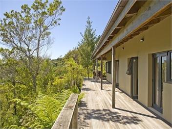 Treetop Oasis (Bachcare) - Tairua