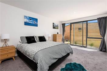 The Place To Be (Bachcare) - Wanaka