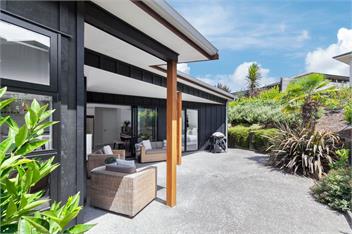 Stylish Villa Escape (Bachcare) - Matakana Village