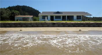 STUNNING ABSOLUTE BEACHFRONT - Whangaruru