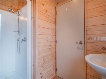 Ocean Beach Beauty (Bachcare) - Tairua