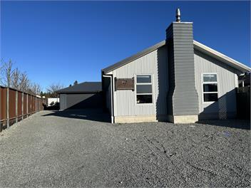Remarkable Rhoboro Retreat - Twizel