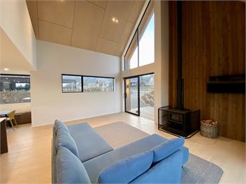 Luge Loop Cabin - Castle Hill Village