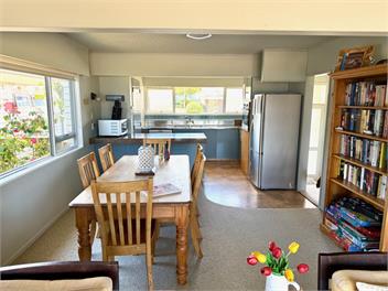 Lake front with Marina berth - Taupo