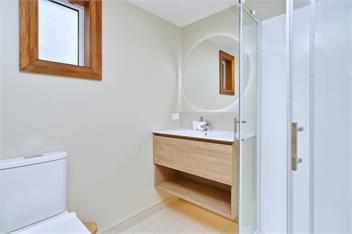 Studio 85 - Christchurch Holiday Homes - Christchurch