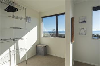 Blue Water Views - Tahunanui