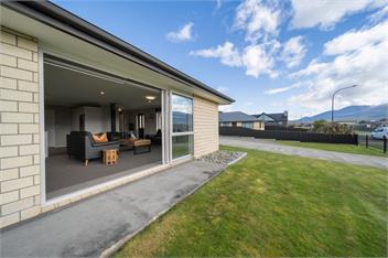 Fiordland Vista Lodge (Bachcare) - Te Anau