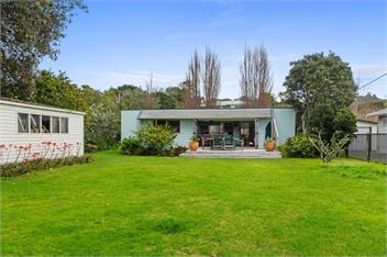 Coastal Cove – Waipu Cove Holiday Home - Waipu Cove