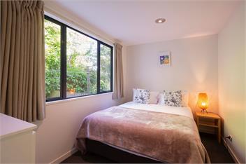 Prime Location | 3 bedroom home | Unlimited WIFI - Queenstown