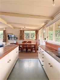 Absolute Lake Front, 23 Keitha Place -