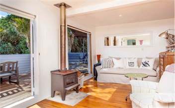 ONETANGI VISTA : Coast and Country - Waiheke Island
