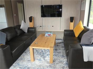 Contemporary Ohau Home - Ohau village