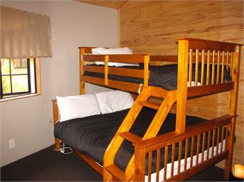 Ngauruhoe Yurt (Bachcare) - Ohakune