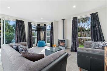 Hunter's Retreat (Bachcare) - Wanaka