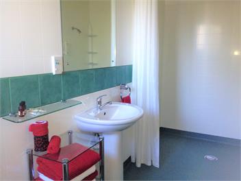 Lovett Lodge - Ensuite Duo with complimentary Continental brekki! - Invercargill